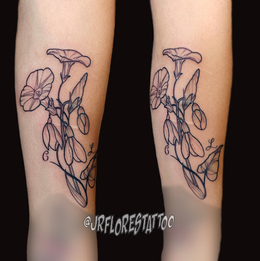 Explore spider web tattoo ideas, creative tattoo ideas in Caldwell, available at Blue Ring Studio Tattoo & Piercing