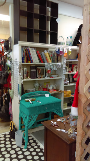 Thrift Store «County Line Thrift Store», reviews and photos, 4130 Charles Hardy Pkwy, Dallas, GA 30157, USA