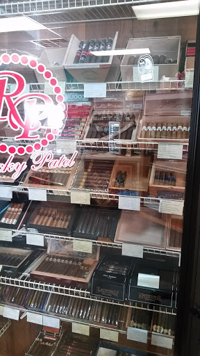 Tobacco Shop «Tobacco Junction», reviews and photos, 2213 E Main St, Gatesville, TX 76528, USA