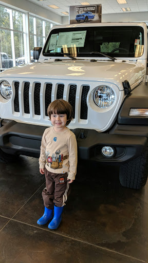 Car Dealer «Rainbow Chrysler Dodge Jeep LLC», reviews and photos, 301 River Highlands Blvd, Covington, LA 70433, USA
