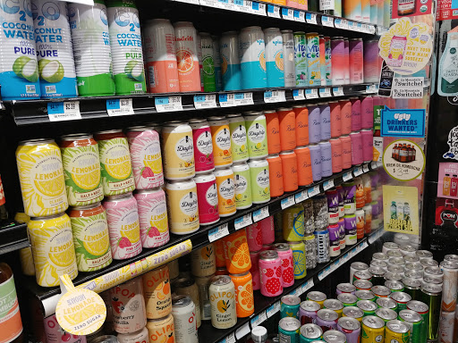 Grocery Store «Foodtown of Williamsburg», reviews and photos, 159 N 3rd St, Brooklyn, NY 11211, USA