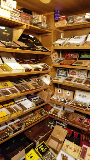 Tobacco Shop «International Cigar and Tobacco», reviews and photos, 1522 3rd Ave, Seattle, WA 98101, USA