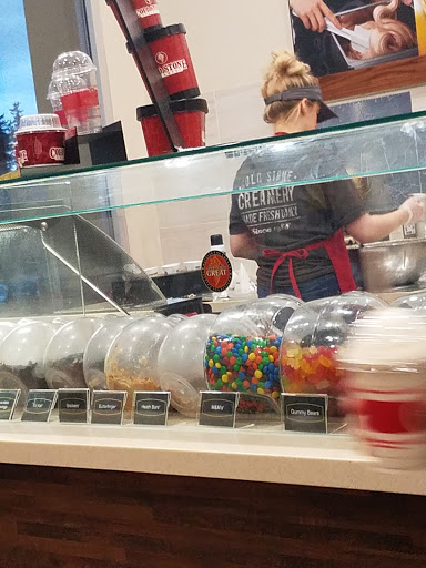 Ice Cream Shop «Cold Stone Creamery», reviews and photos, 1044 NW Civic Dr k, Gresham, OR 97030, USA