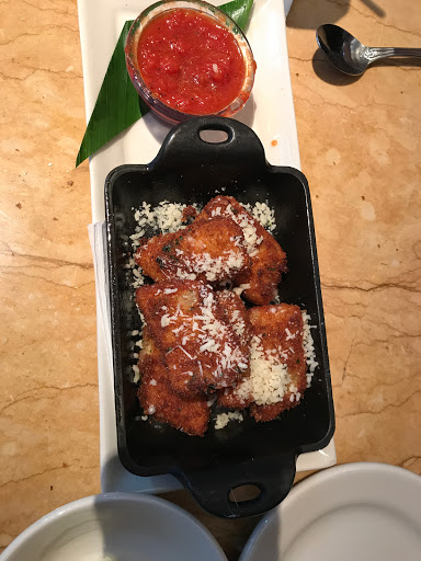 Restaurant «The Cheesecake Factory», reviews and photos, 1440 Plaza Pl, Southlake, TX 76092, USA