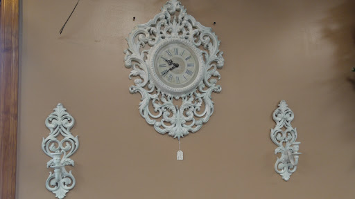 Grocery Store «Troutt Old Time General Store And Market», reviews and photos, 433 N 4th St, Paducah, KY 42001, USA