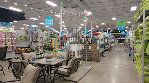 Home Goods Store «At Home», reviews and photos, 1072 W Mercury Blvd, Hampton, VA 23666, USA