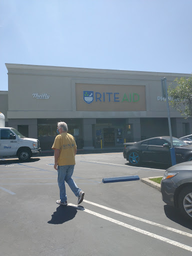 Shopping Mall «Peninsula Shopping Center», reviews and photos, 67 Peninsula Center, Rolling Hills Estates, CA 90274, USA