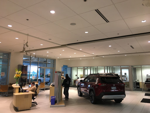 Toyota Dealer «Ron Tonkin Toyota», reviews and photos, 750 SE 122nd Ave, Portland, OR 97233, USA