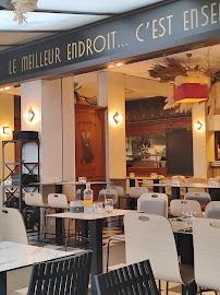 Atmosphère du Restaurant Crêperie la Gigouillette à Saint-Jean-de-Monts - n°7