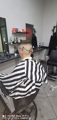 Escale &coiffure à Istres