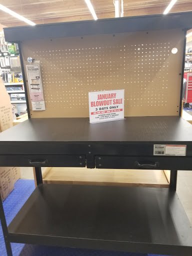 Hardware Store «Harbor Freight Tools», reviews and photos, 1525 W Main St, Bozeman, MT 59715, USA