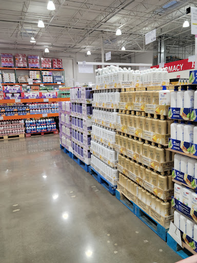 Warehouse store «Costco Wholesale», reviews and photos, 5101 Business Center Dr, Fairfield, CA 94534, USA