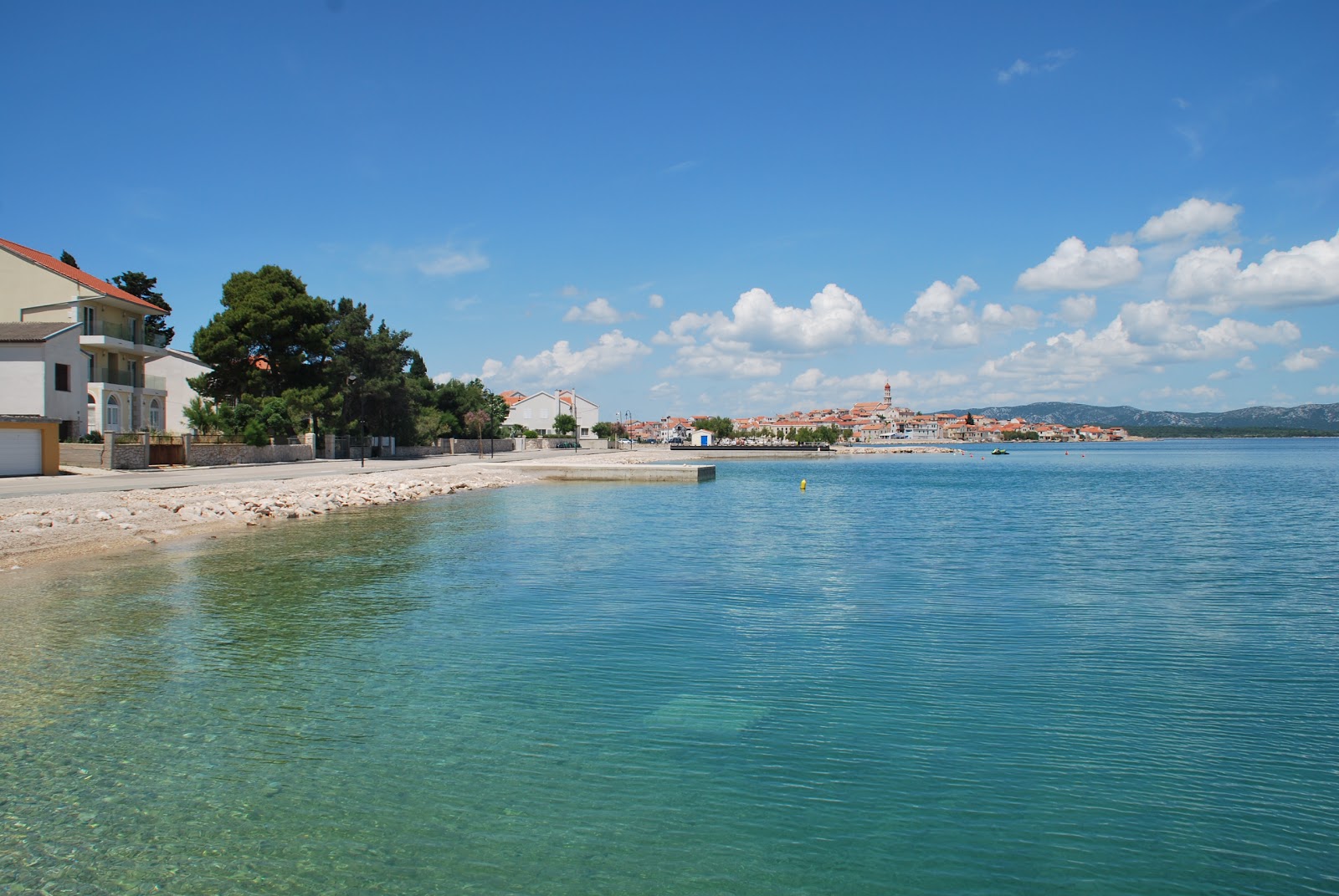 Fotografie cu Betina beach cu nivelul de curățenie înalt
