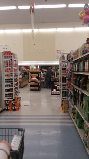 Supermarket «Hy-Vee», reviews and photos, 7101 University Ave, Windsor Heights, IA 50324, USA