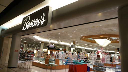 Shopping Mall «Plymouth Meeting Mall», reviews and photos, 500 W Germantown Pike, Plymouth Meeting, PA 19462, USA