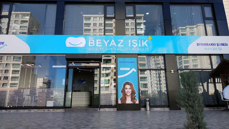 Beyaz Işık Ağız ve Diş Sağlığı Merkezi Diyarbakır logo