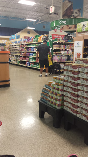 Pet Supply Store «PetSmart», reviews and photos, 4120 E 4th St, Ontario, CA 91764, USA