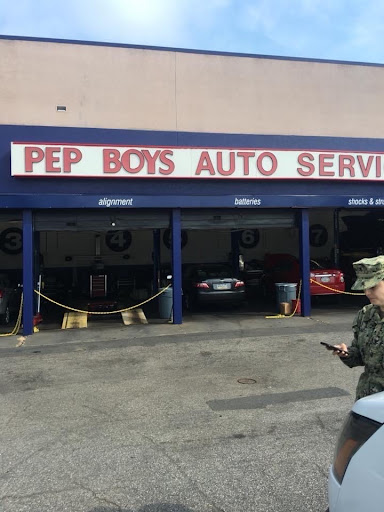 Auto Parts Store «Pep Boys Auto Parts & Service», reviews and photos, 1116 Lynnhaven Pkwy, Virginia Beach, VA 23452, USA