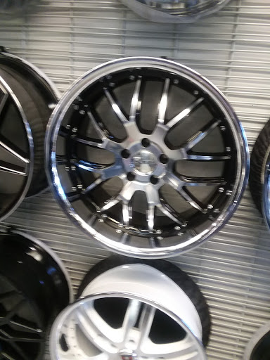 Tire Shop «Star Tires Plus Wheels», reviews and photos, 40 Boston Post Rd, West Haven, CT 06516, USA