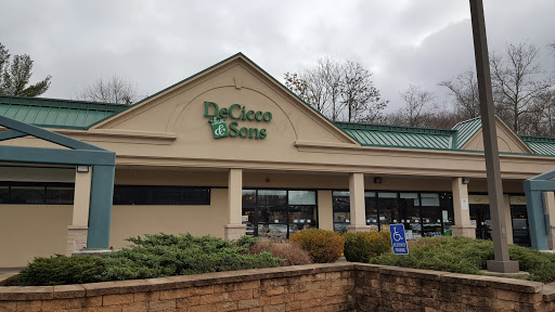DeCicco & Sons, 21 Center St, Ardsley, NY 10502, USA, 