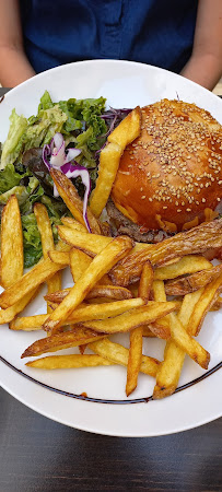 Hamburger du Restaurant français Le Café Bizarre à Nîmes - n°5