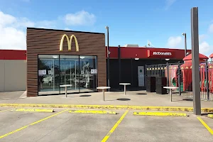 McDonald's Ballan image