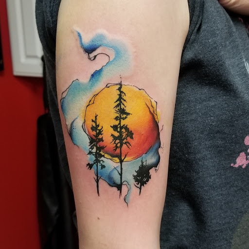 Tattoo Shop «VIsual Bodhi Tattoo», reviews and photos, 605 N Riverside Dr, Clarksville, TN 37040, USA