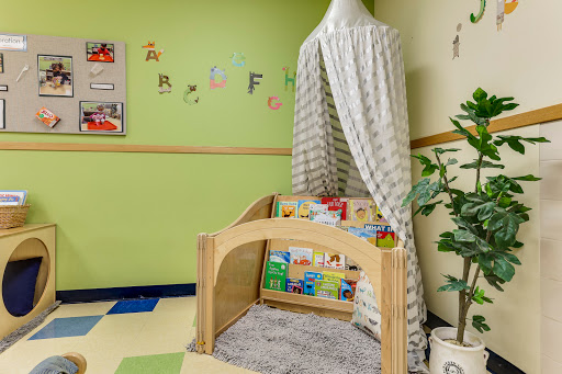 Preschool «Bright Horizons at North Kennicott», reviews and photos, 3523 N Kennicott Ave, Arlington Heights, IL 60004, USA