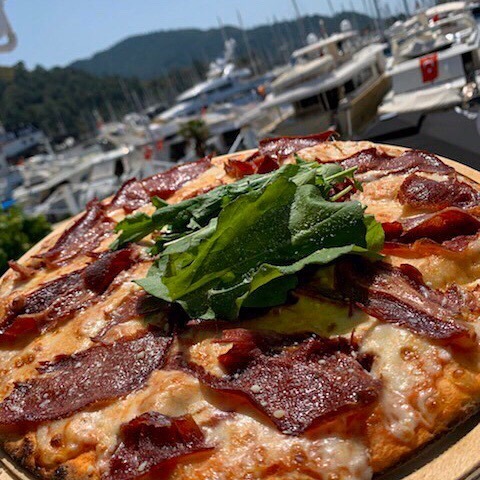 Pizza Locale Marmaris