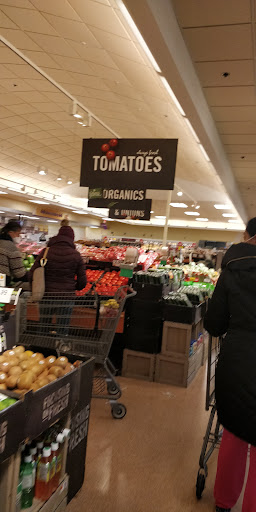 Grocery Store «Stop & Shop», reviews and photos, 32 Lyman St, Westborough, MA 01581, USA