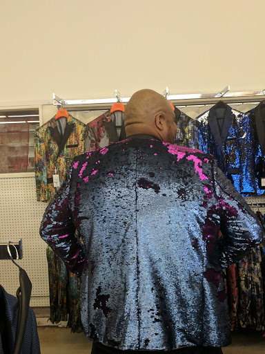 Discount Store «D&K Suit City», reviews and photos, 2975 Headland Dr SW