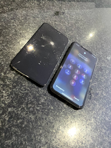 Electronics Repair Shop «Cellfone MD - cell phone repair», reviews and photos, 7637 N Milwaukee Ave, Niles, IL 60714, USA