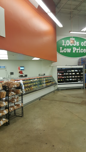 Grocery Store «Food 4 Less», reviews and photos, 4620 S Damen Ave, Chicago, IL 60609, USA