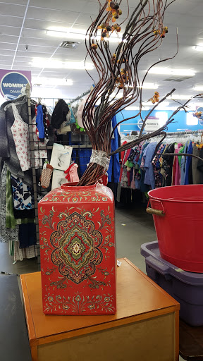 Thrift Store «Goodwill», reviews and photos