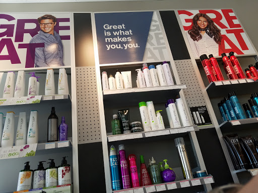 Hair Salon «Great Clips», reviews and photos, 166 Menefee St E, Hondo, TX 78861, USA