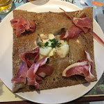 Photo n° 1 de l'avis de Valentin.i fait le 17/04/2017 à 14:50 pour La Goélette - Crêperie Moulerie à Perros-Guirec
