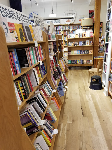 Book Store «Little City Books», reviews and photos, 100 Bloomfield St, Hoboken, NJ 07030, USA