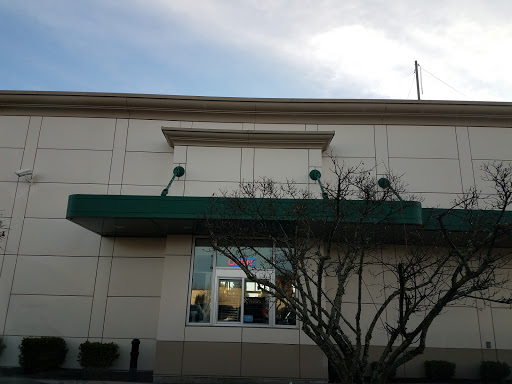 Bakery «Krispy Kreme Doughnuts», reviews and photos, 4302 Tacoma Mall Blvd, Tacoma, WA 98409, USA