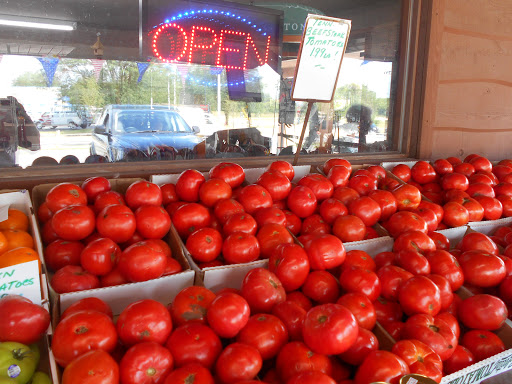 Produce Market «Top Banana Farm Market», reviews and photos, 932 S Berkley Rd, Kokomo, IN 46901, USA