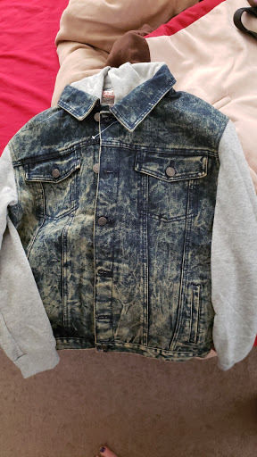 Clothing Store «Citi Trends», reviews and photos, 1213 E Lindsey St, Norman, OK 73071, USA