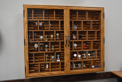 Jewelry Designer «Fiscus Diamond Jewelers», reviews and photos, 1701 SE Delaware Ave # 250, Ankeny, IA 50021, USA