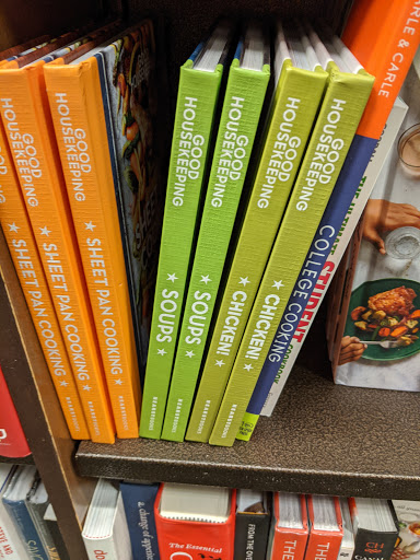 Book Store «Barnes & Noble Booksellers Maple Grove», reviews and photos, 8040 Wedgewood Ln N, Maple Grove, MN 55369, USA