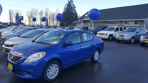 Used Car Dealer «Auto Outlet, Carfax Certified Auto Sales/Financing», reviews and photos, 496 Lancaster Dr SE, Salem, OR 97317, USA