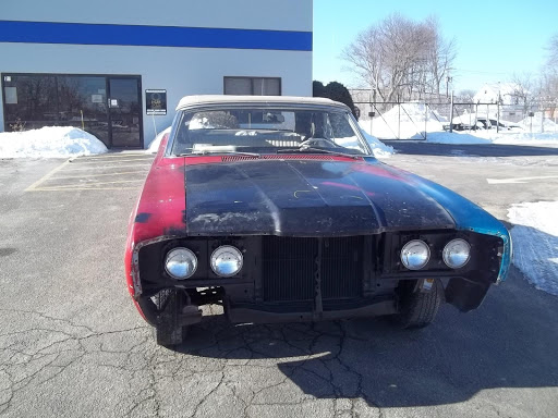 Auto Body Shop «Maaco Collision Repair & Auto Painting», reviews and photos, 78 Sylvan St, West Springfield, MA 01089, USA