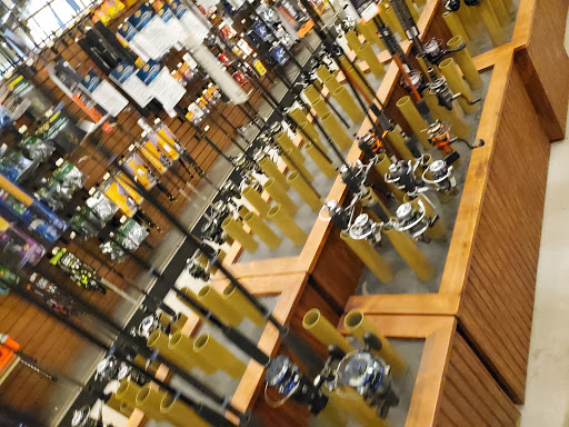 Sporting Goods Store «Bass Pro Shops», reviews and photos, 200 Bass Pro Dr, Round Rock, TX 78665, USA