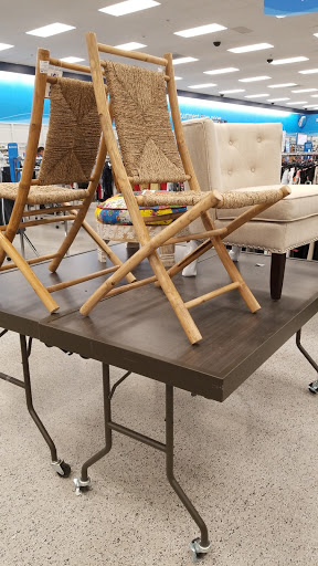 Clothing Store «Ross Dress for Less», reviews and photos, 3124 N Dinuba Blvd, Visalia, CA 93291, USA