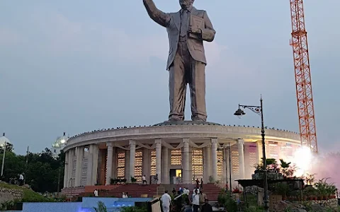 Dr Babasaheb Ambedkar Statue image