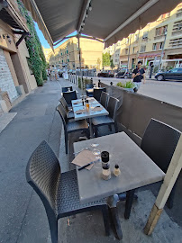 Atmosphère du Restaurant Chez Angèle à Marseille - n°2