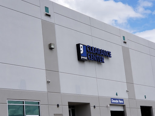 Thrift Store «Goodwill Clearance Center & Donation Station», reviews and photos, 4810 Eisenhauer Rd #240, San Antonio, TX 78218, USA