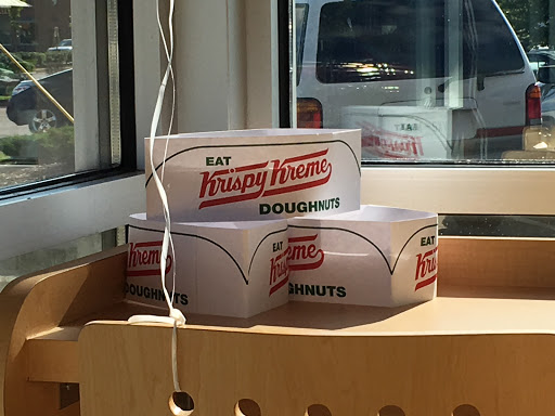 Donut Shop «Krispy Kreme», reviews and photos, 4198 Hacks Cross Rd, Memphis, TN 38125, USA
